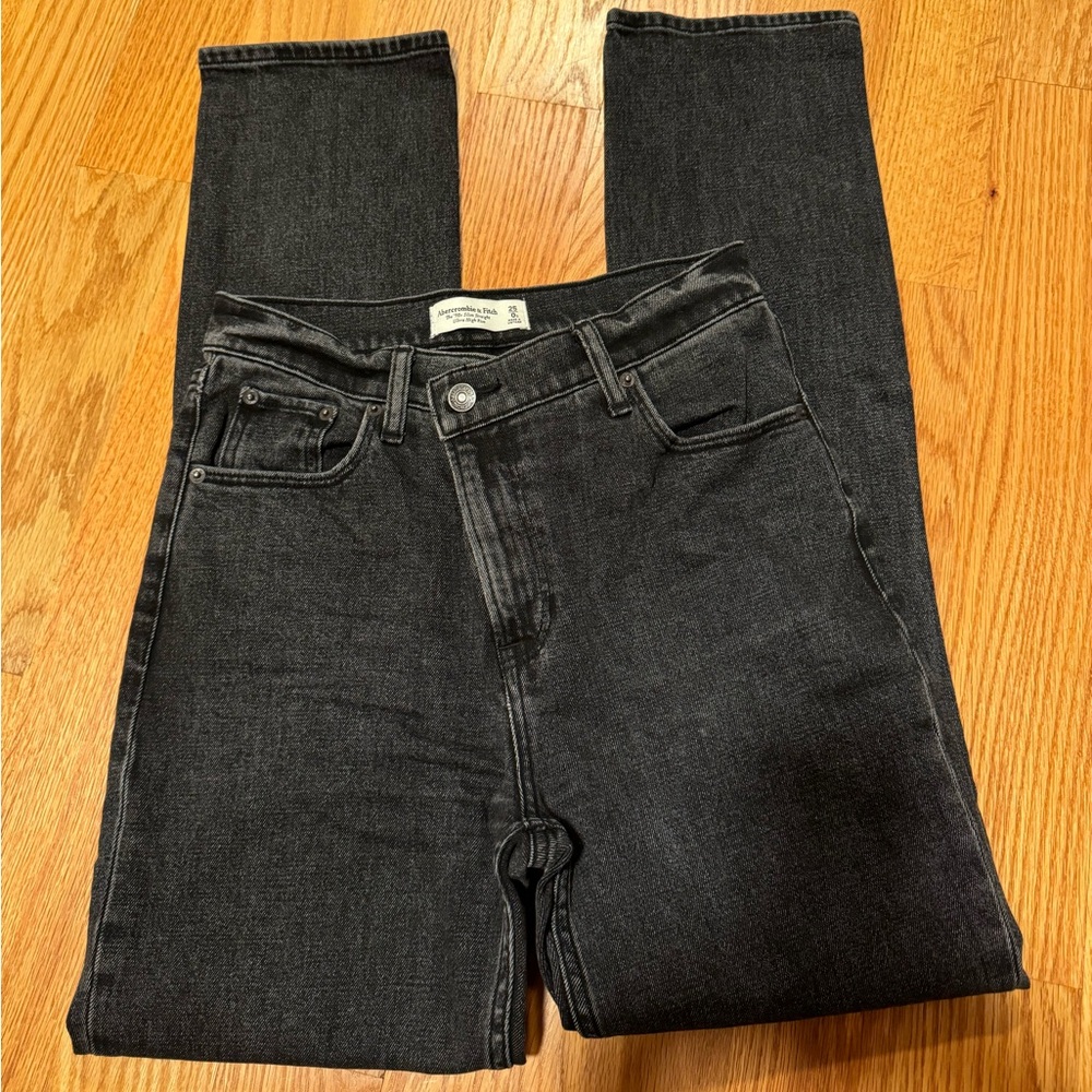 Abercrombie jeans